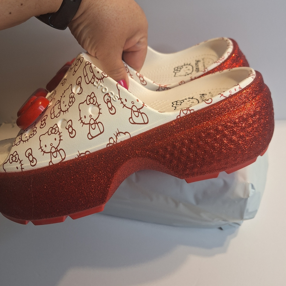 Crocs X Hello Kitty Plataform Women's Shoes . Size 11 New - Picture 6 of 9